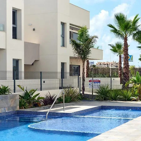 Orange Holiday Housing-villa Amalia 20 *