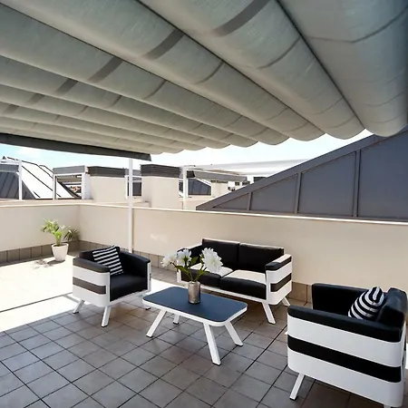 Orange Holiday Housing-villa Amalia 20 *